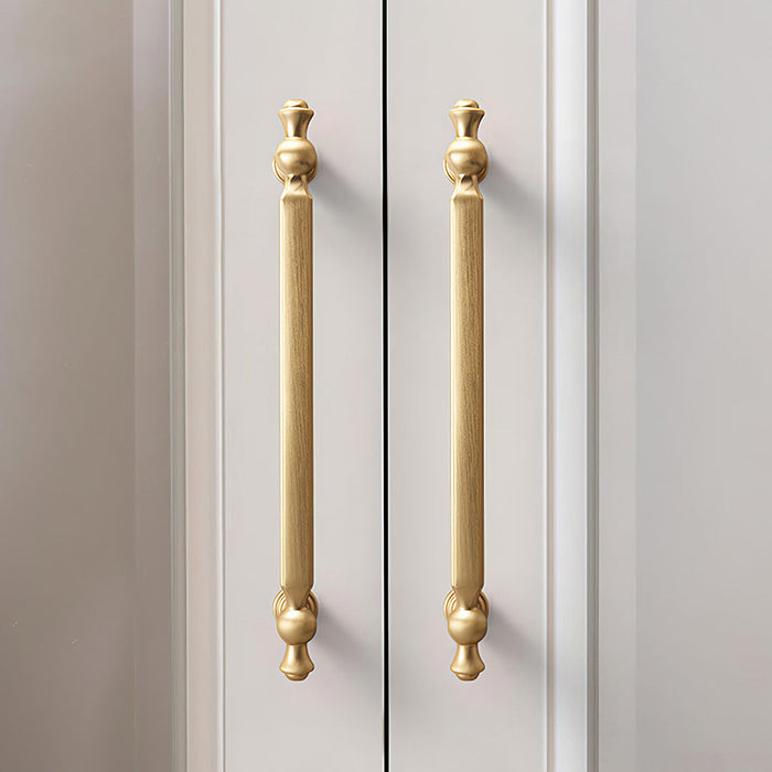 drawer pulls and knobs