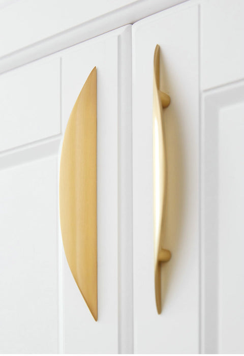 Half Moon Finger Edge Cabinet Handles Door Hardware